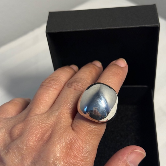 Three Mexican Silver Rings - Picture 5 of 10